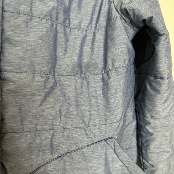 The North Face Blue Puffer Jacket Long Sleeved Hooded Pockets Insulated Girls 18 - Picture 10 of 13